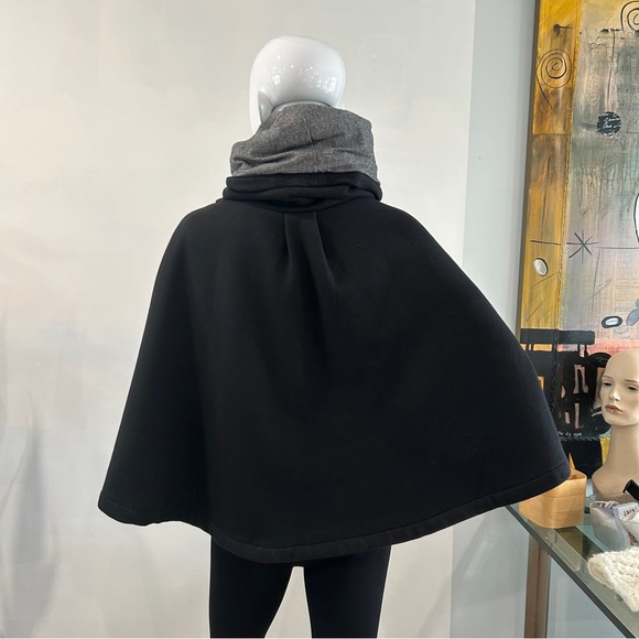 Supreme Being Cowl Poncho - Picture 4 of 13